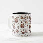Polka Dot Koe Brown and White Print Tweekleurige Koffiemok (Voorkant links)