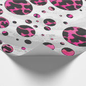 Polka Dot Koe Hot Pink en Black Print Cadeaupapier (Hoek)