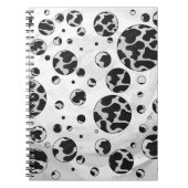 Polka Dot Koe zwart-wit afdrukken Notitieboek (Voorkant)