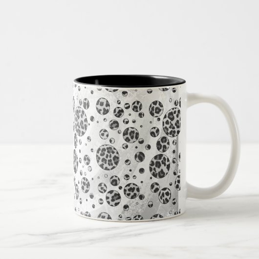 Polka Dot Leopard Black en White Design Tweekleurige Koffiemok (Rechts)