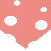 Polka Dot on Living Coral Korte Tafelloper (Hoek)
