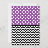 Polka Dot Paarse Chevron Bridal Shower Uitnodiging (Achterkant)