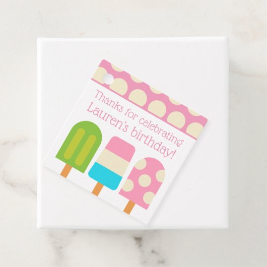 Polka Dot Popsicles Personaliseert Label met plezi (In situ)