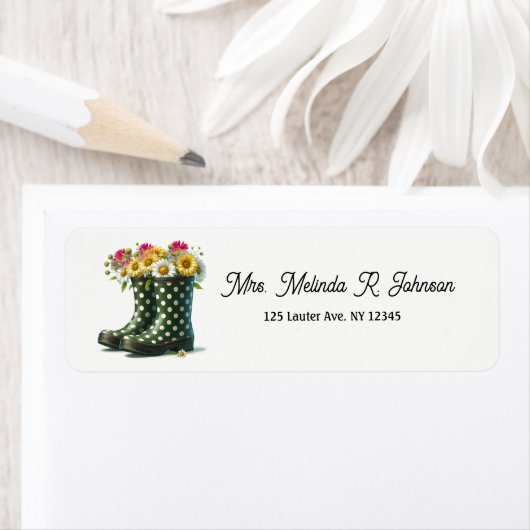 Polka Dot Rainboots Gevuld met Daisies Etiket (Insitu)