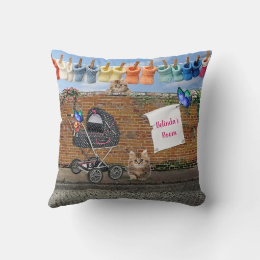 Polka-Dot Street Art Scene Kussen (Achterkant)