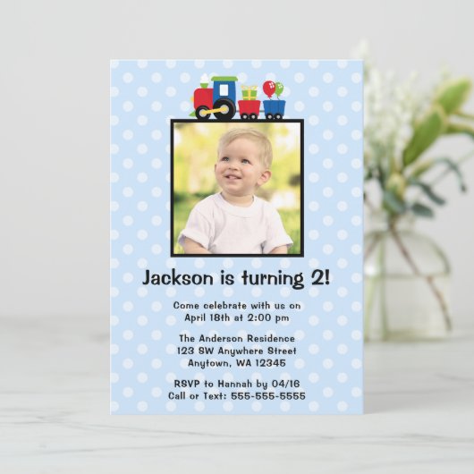 Polka Dot Trein Verjaardag Jongen Foto Uitnodiging (Staand voorkant)