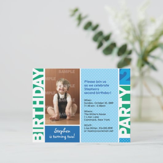 Polka Dot Uitnodiging voor tweede verjaardagsfeest (Staand voorkant)