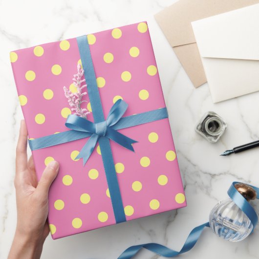 Polka Dot Wrapping Papier (roze & zacht geel) (Geschenken)