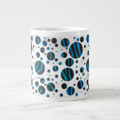 Polka Dot Zebra Black en Blue Pattern Grote Koffiekop (Voorkant)