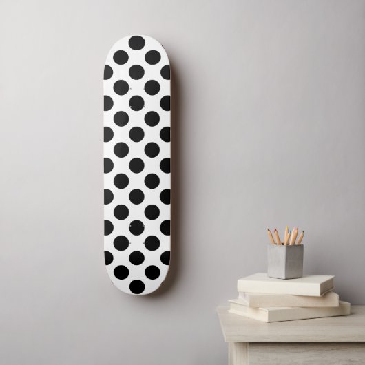 Polka Dots, Polka Dot Pattern, Black and White Persoonlijk Skateboard (Muurkunst)