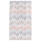 Polka Dotted Mountain Peak Pattern Klein Cadeauzakje (Voorkant)