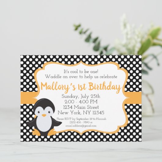 Polkadot Penguin Birthday Uitnodiging (Staand voorkant)