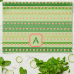 Polkadot Stripe Custom Initiaal Stijlvol Theedoek<br><div class="desc">Chique gepersonaliseerde Initialen streep Polkadot Stijlvolle keukenhanddoek. Deze leuke, kleurrijke handdoeken zijn perfect om wat unieke vreugde toe te voegen aan uw keuken. Combineer het met een fles wijn en het maakt een geweldig persoonlijk cadeau voor vrienden, familie, collega's, buren, enz. Voeg een initiaal toe in het personalisatiegebied. Bekijk voor...</div>