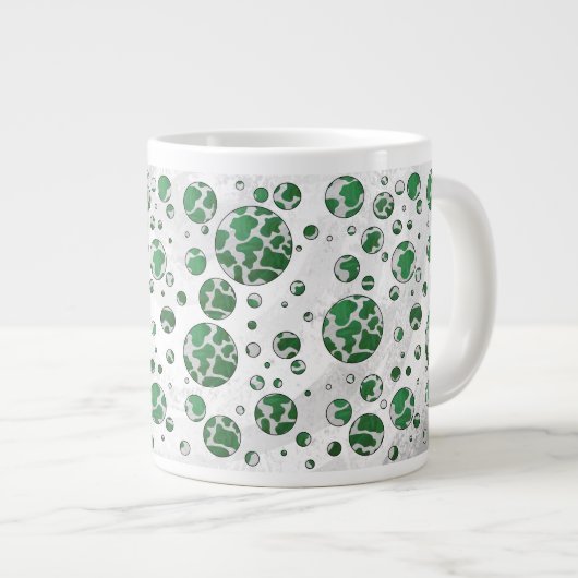 Polks Dot Koe Green en White Print Grote Koffiekop (Voorkant rechts)