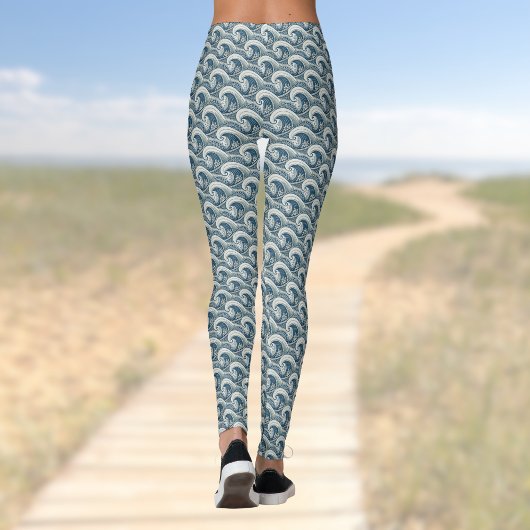 Polynesian Beach Waves and Flowers Ethnic Pattern Leggings