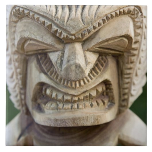 Polynesië, Koninkrijk Tonga. Sluiting van tiki Tegeltje (Voorkant)