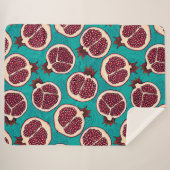 Pomegranaatplakken op turquoise sherpa deken (Voorkant (horizontaal))
