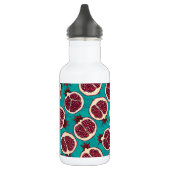 Pomegranaatplakken op turquoise waterfles  (Links)