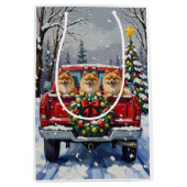 Pomeranian Christmas Red Truck Holiday Gift Medium Cadeauzakje (Voorkant)