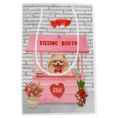 Pomeranian Dog Valentijnsdag Kissing Booth Medium Cadeauzakje (Voorkant)