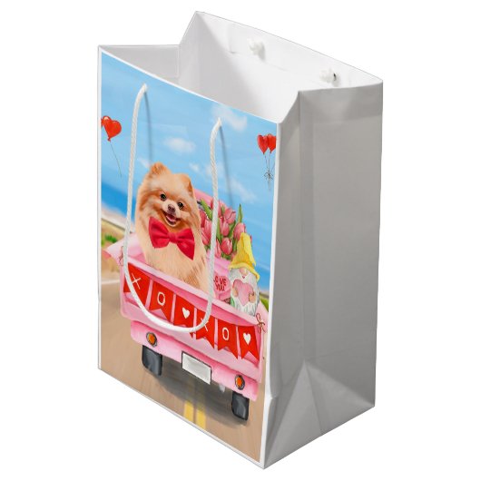 Pomeranian Dog Valentijnsdag Truck Hearts Medium Cadeauzakje (Voorkant Gekanteld)