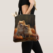 Pomeranian Puppy Herfstvreugde Pompoen Tote Bag (Dichtbij)