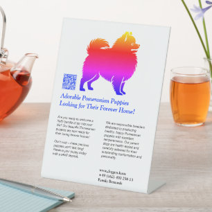 Pomeranian Puppy's Reclamebord Met Voetstuk