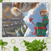 Pomeranian Rent in de Sneeuw met Kerstmuts Theedoek (Gevouwen)