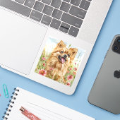 Pomeranian Sticker – Watercolor Design (Laptop met iPhone)