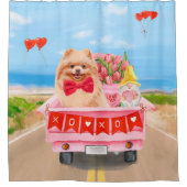 Pommeren Dog Valentijnsdag Truck Douchegordijn (Voorkant)