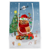 Pommeren met kerstcadeautjes medium cadeauzakje (Achterkant)