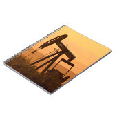 Pomp Jack Pumping Oil in West Texas, VS Notitieboek (Linkerzijde)