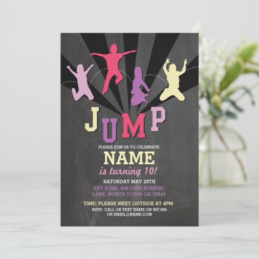 Pomp trampoline Birthday Party roze Girls Invite Kaart (Staand voorkant)