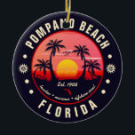 Pompano Beach Florida Retro Sunset Souvenir Keramisch Ornament<br><div class="desc">Pompano Beach Florida Retro Sunset Souvenir. Deze Pompano Beach Florida - City Location sjabloon met uw favoriete Amerikaanse strand en zee, geschikt voor Amerikaanse strandliefhebbers vooral die van Beach houden. Eenvoudig ontwerp dat kan worden gegeven als een zomerreis of verjaardagscadeau voor je beste vriend, vriend of vader die ook van...</div>