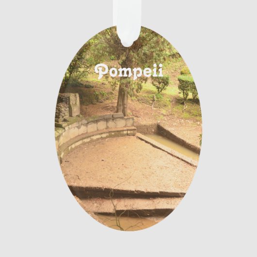 Pompeii Ornament (voorkant)