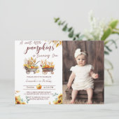 Pompoen eerste verjaardag een lieve kleine pompoen kaart (Staand voorkant)