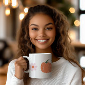 Pompoen en bloemen in de herfst koffiemok