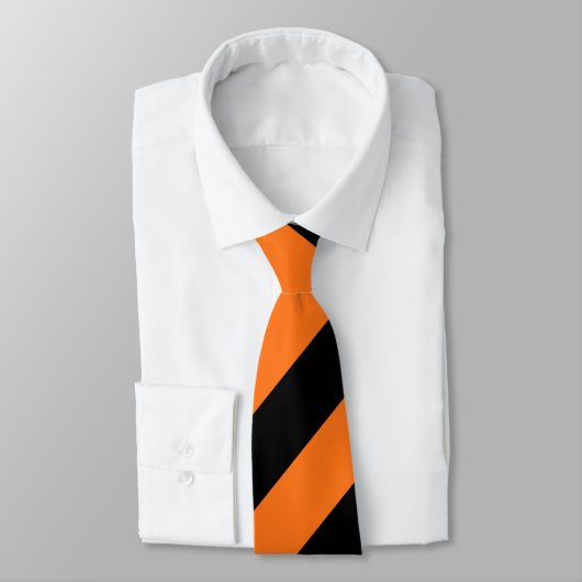 Pompoen en zwarte reusachtige diagonale strepen stropdas (Gebonden)