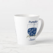 Pompoen in het licht - pompoenseizoen latte mok (Rechterhoek)