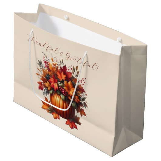 Pompoen met herfstbladeren - Thanksgiving Groot Cadeauzakje (Voorkant Gekanteld)