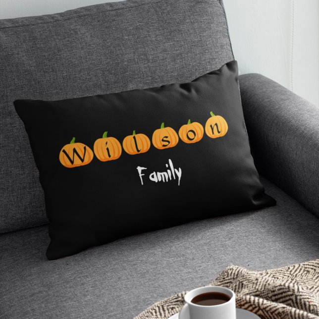 Pompoen met Monogram Familienaam Custom Halloween Kussen (Creator heeft geüpload)