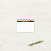 Pompoen Oranje Grote Chevron Marineblauw Naam Init Post-it® Notes (Op bureau)