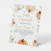Pompoen Verjaardag Tijd Capsule Teken Reclamebord Met Voetstuk (Voorkant)