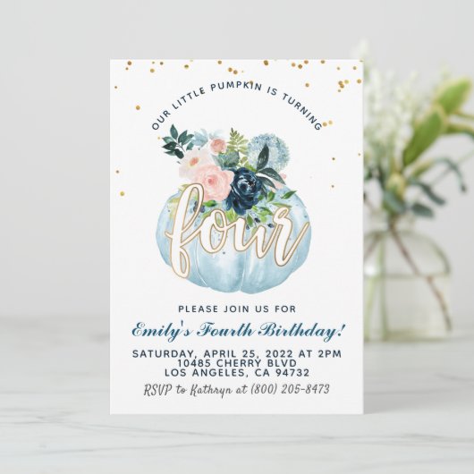 pompoen vierde verjaardag uitnodiging (Staand voorkant)