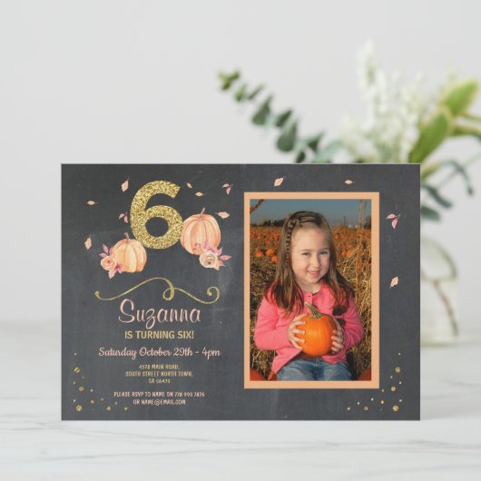 Pompoen ZES Verjaardag 6E Herfst Party Foto Uitnod Kaart (Staand voorkant)