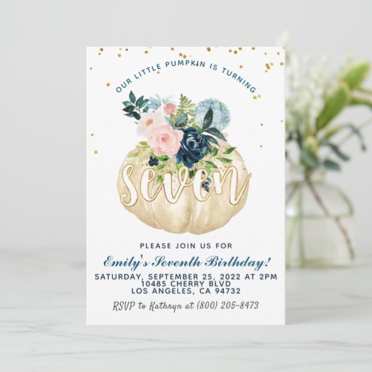 Pompoen Zevende Verjaardag Uitnodiging (Staand voorkant)