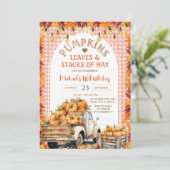 Pompoenen Bladeren en Stacks van Hay Herfst Verjaa Kaart (Staand voorkant)