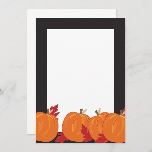 Pompoenen en bladeren op zwarte Herfst Kaart (Voorkant / Achterkant)