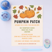 Pompoenen En Herfstbladeren Aangepaste Pompoenveld Flyer (Enkel)