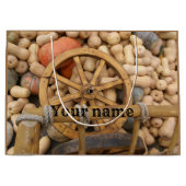 Pompoenen en wieltjes van de landelijke houten kar groot cadeauzakje (Voorkant)